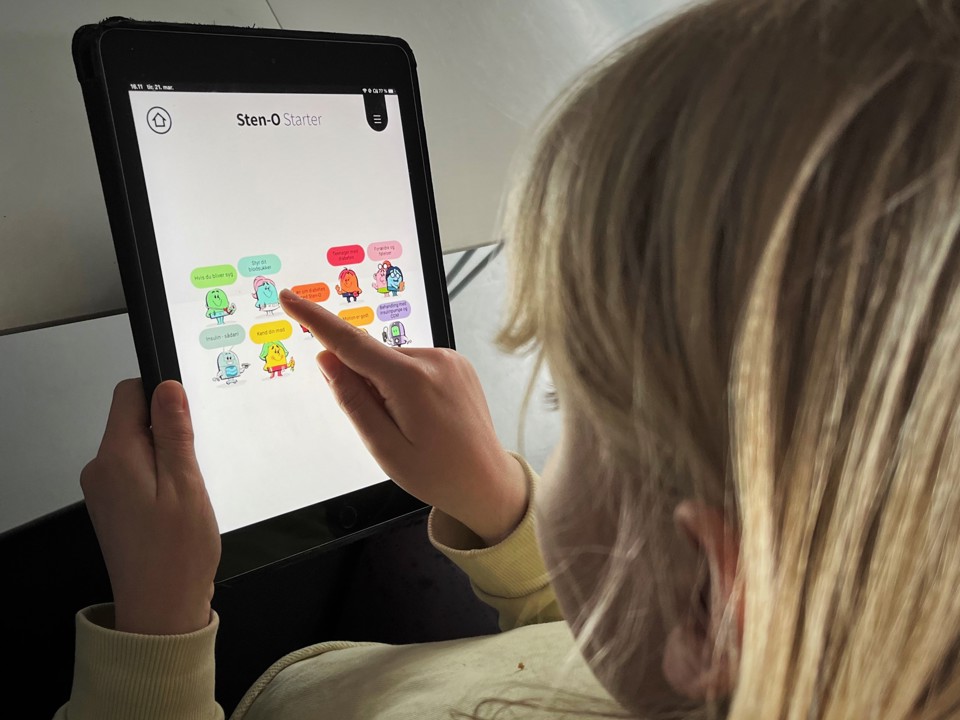 App'en Sten-O Starter er en digital læringsplatform udviklet af Steno Diabetes Center Nordjylland. Formålet er at give dem et sjovere og mere overkommeligt opstartsforløb. Modelfoto: Vibeke Toft-Nielsen
